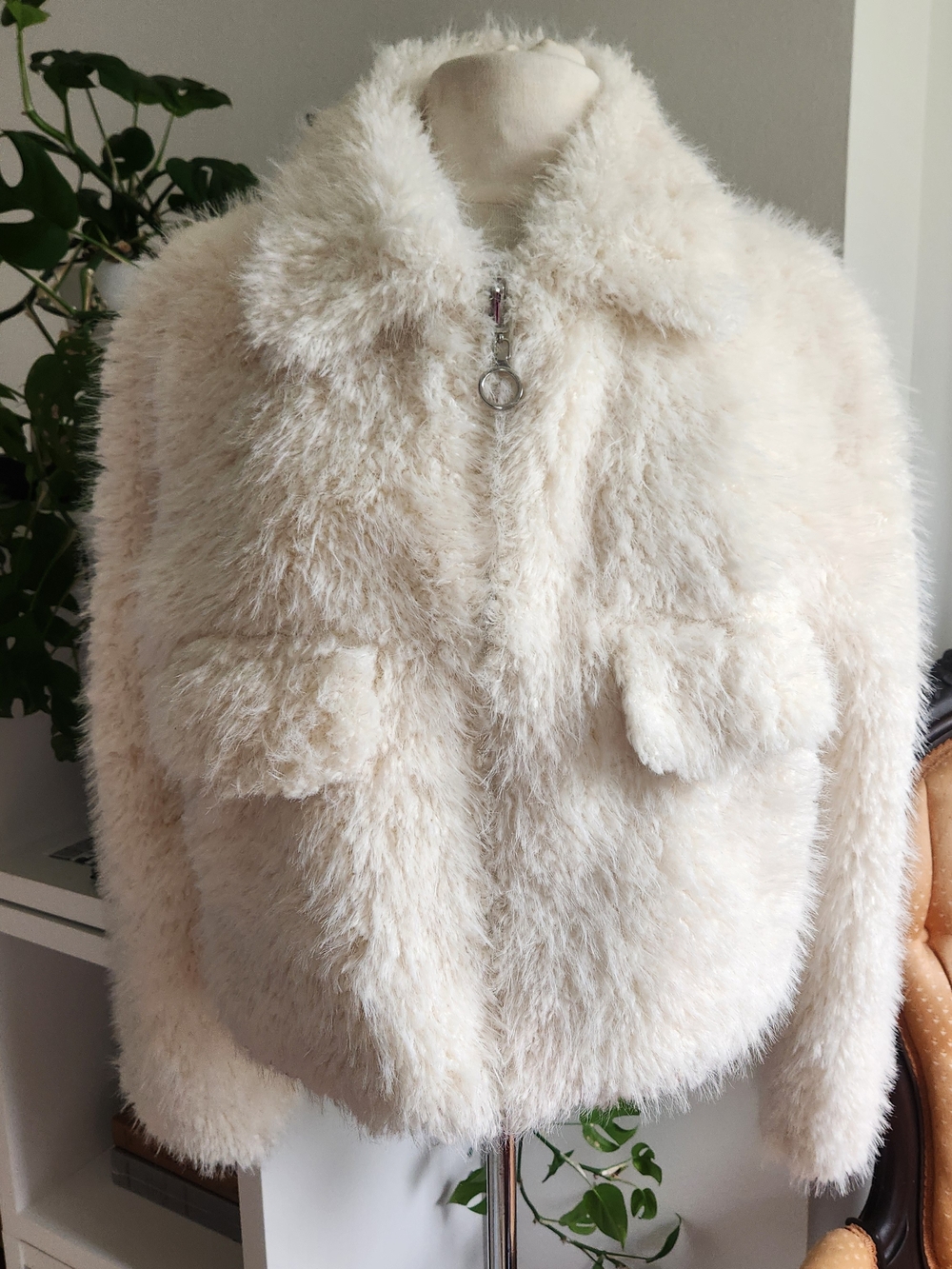 NWT Dolce Cabo Cream Shaggy Reversible Faux Fur Zip Jacket
